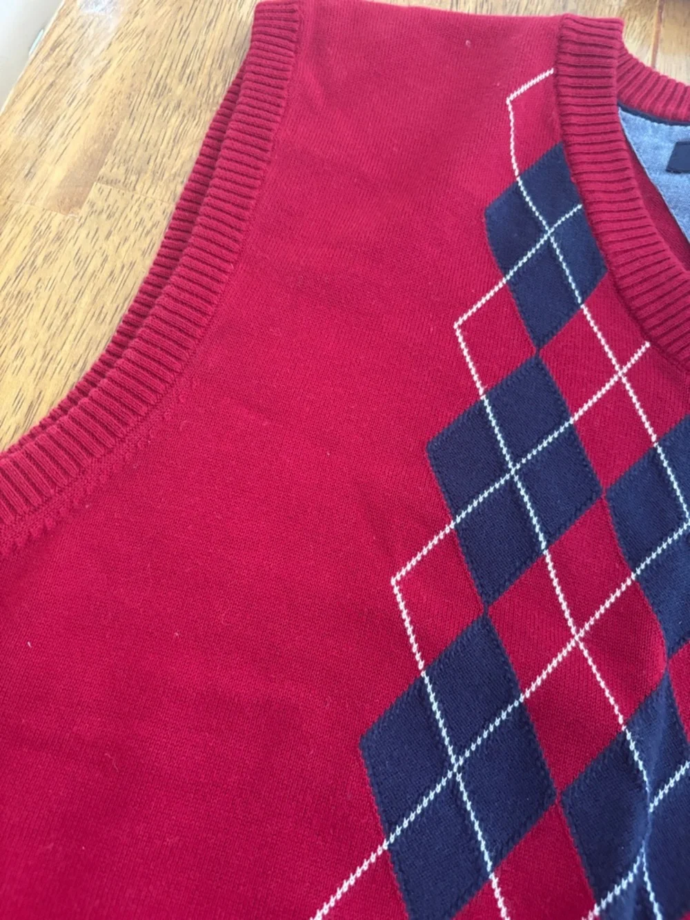 Tommy Hilfiger Red Argyle Sweater Vest Men’s / Women’s Preppy Y2K Oversized 🔥